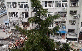 突發(fā)！青島一居民樓發(fā)生爆燃！已造1人死亡，7人受傷！3公里外有震感…