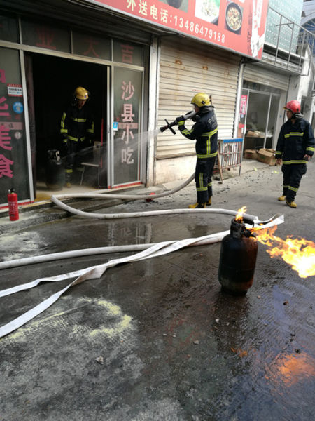 圖為：事故現(xiàn)場。消防供圖